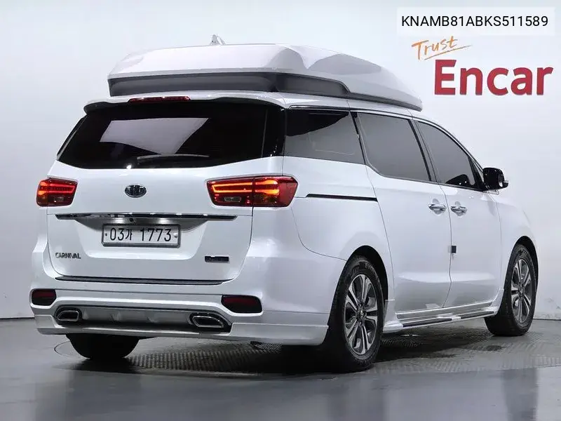 2019 KIA CARNIVAL VIN KNAMB81ABKS511589 — фото 2