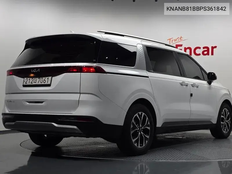 KIA CARNIVAL 2023, VIN KNANB81BBPS361842
