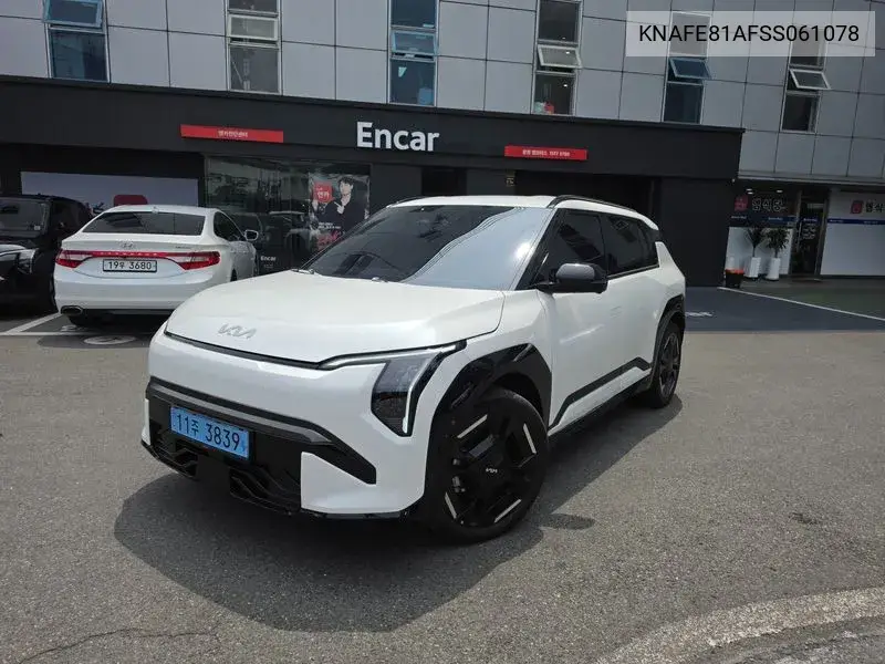KIA EV3 2025, VIN KNAFE81AFSS061078