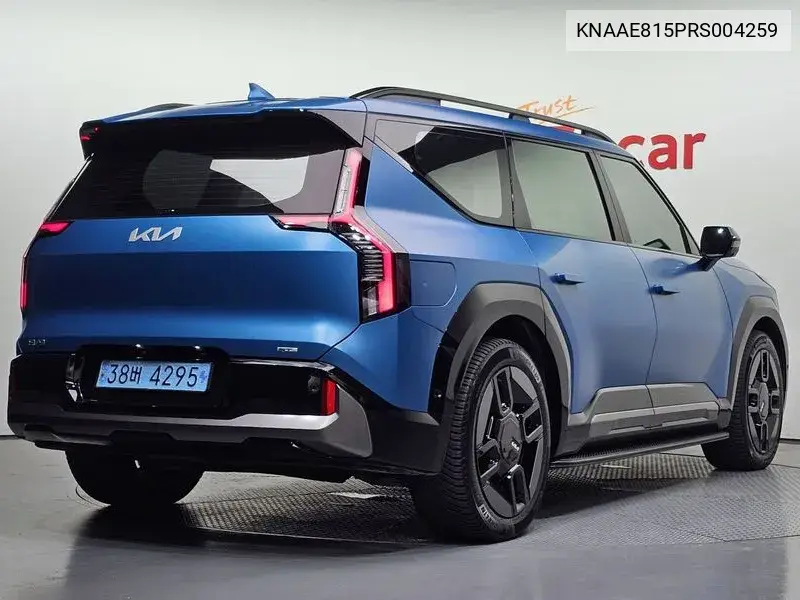 2024 KIA EV9 VIN KNAAE815PRS004259 — фото 2