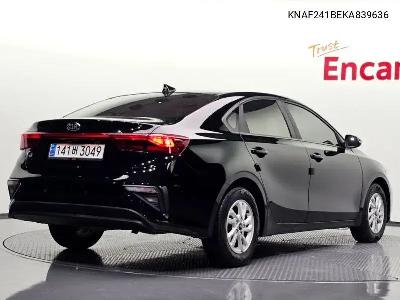 2018 KIA K3 VIN KNAF241BEKA839636 — фото 2