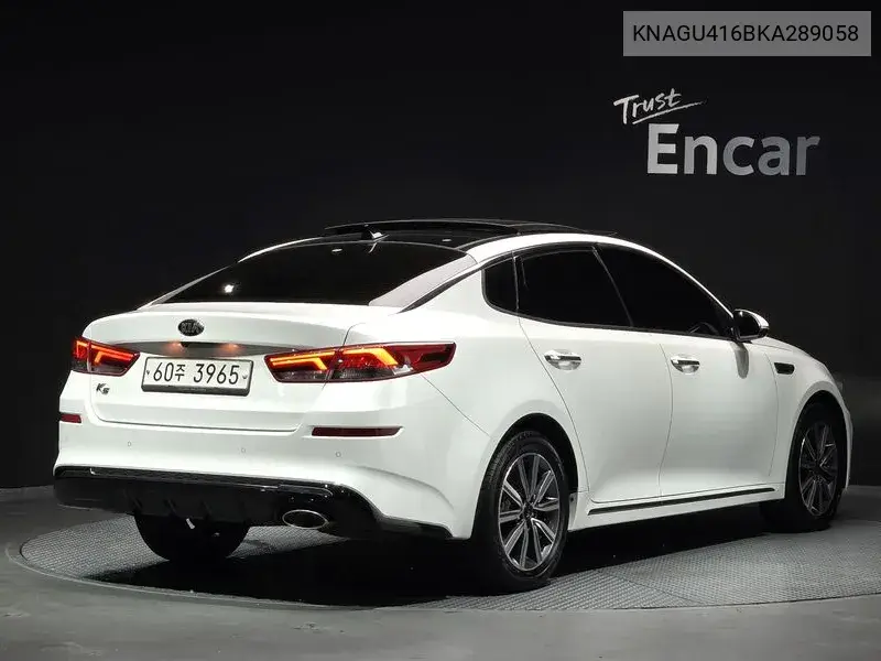 2018 KIA K5 VIN KNAGU416BKA289058 — фото 2