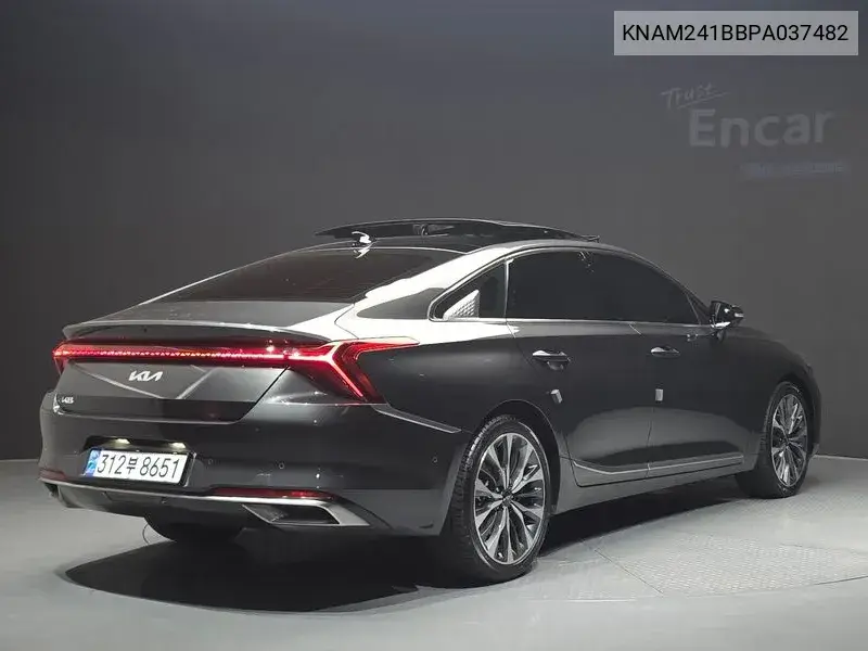 2022 KIA K8 VIN KNAM241BBPA037482 — фото 2