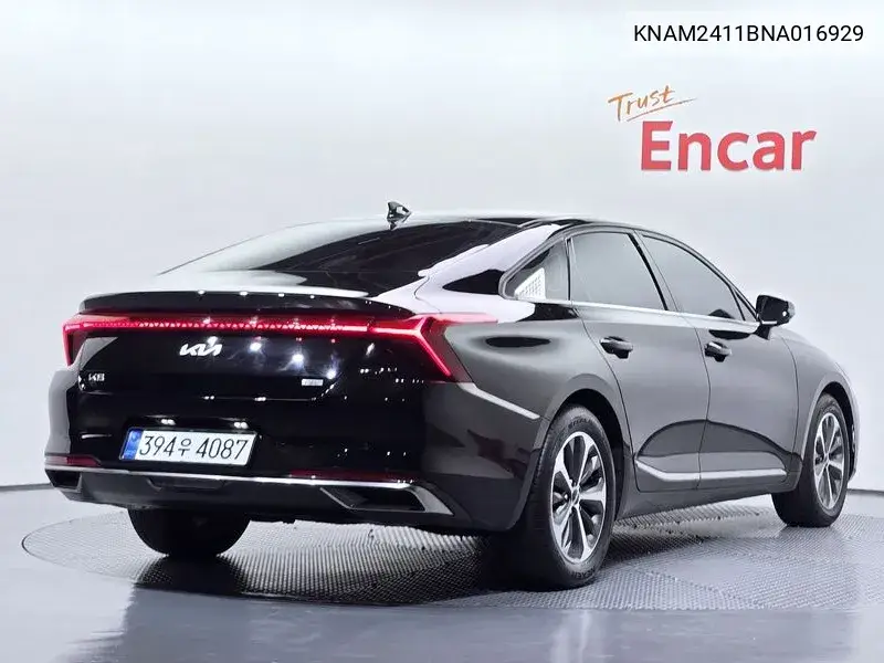 2022 KIA K8 VIN KNAM2411BNA016929 — фото 2