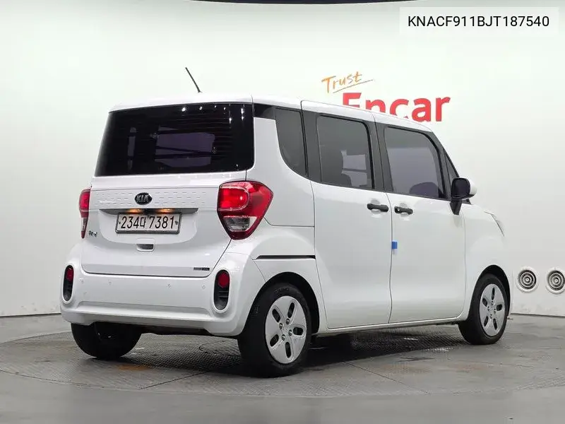 2018 KIA RAY VIN KNACF911BJT187540 — фото 2