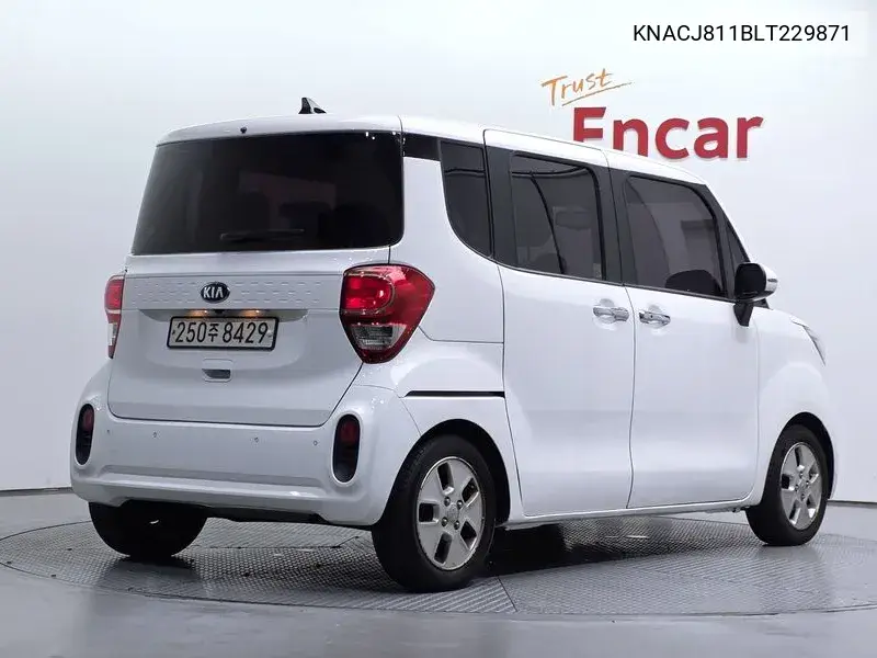2020 KIA RAY VIN KNACJ811BLT229871 — фото 2
