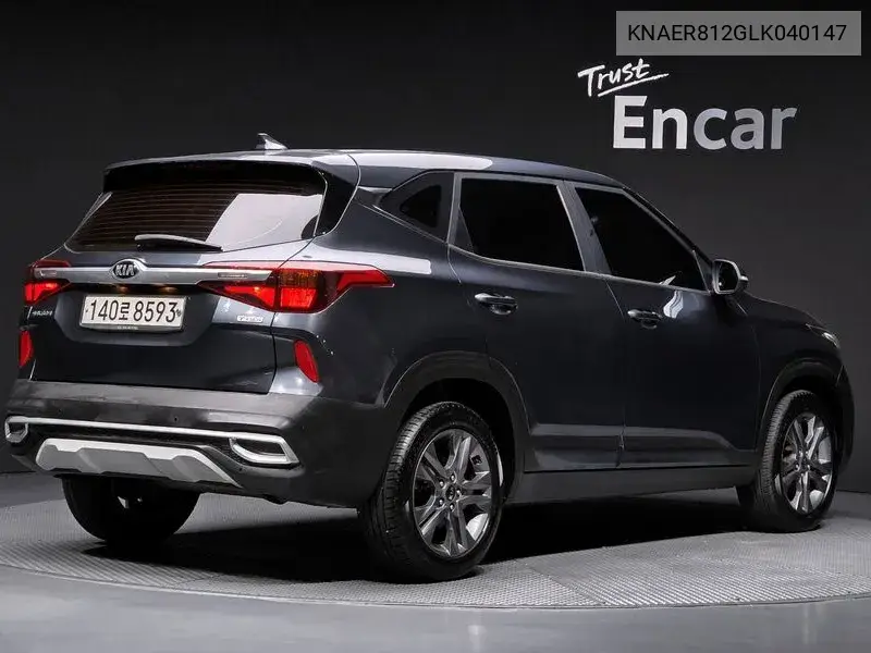 2019 KIA SELTOS VIN KNAER812GLK040147 — фото 2
