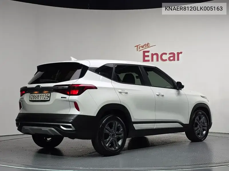 2019 KIA SELTOS VIN KNAER812GLK005163 — фото 2