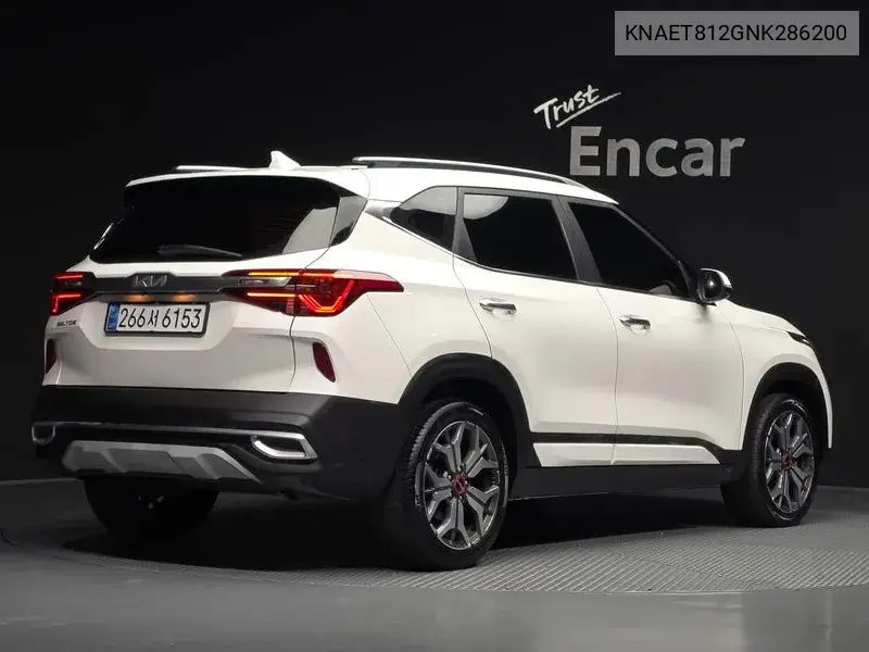 KIA SELTOS 2021, VIN KNAET812GNK286200
