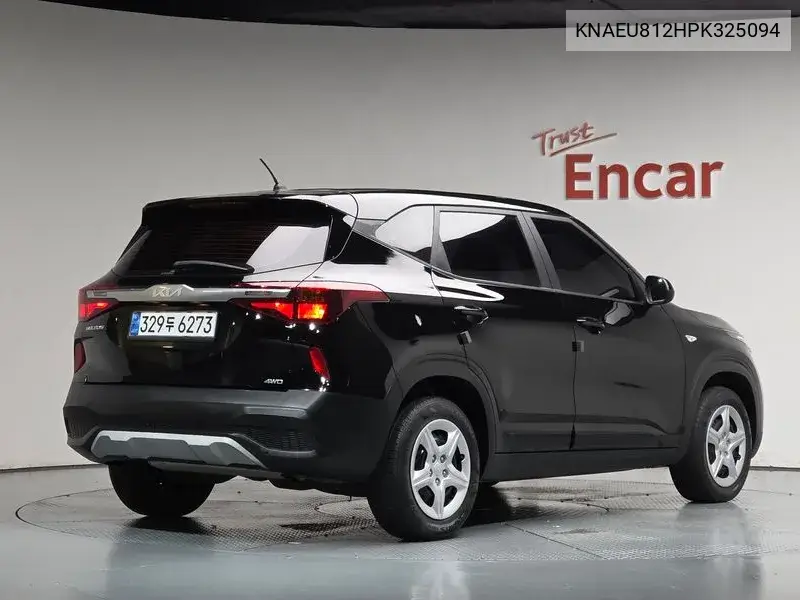 KIA SELTOS 2022, VIN KNAEU812HPK325094