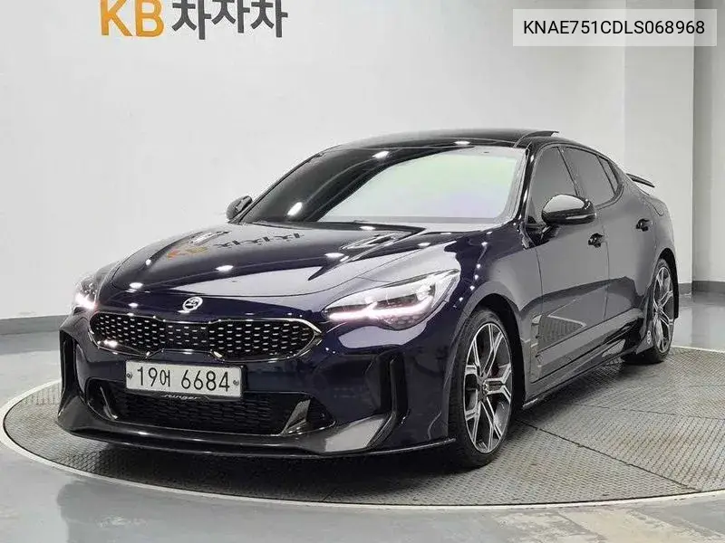 KIA STINGER 2019, VIN KNAE751CDLS068968