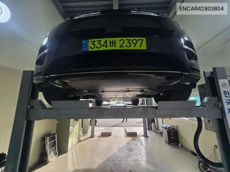 LAND ROVER N/A 2026, VIN N/A