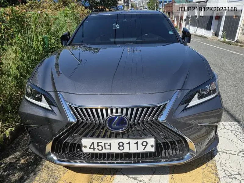 LEXUS ES 2018, VIN JTHB21B12K2023168