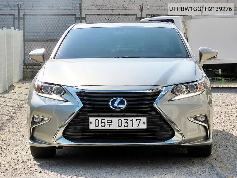 LEXUS ES 2016, VIN JTHBW1GG1H2139276