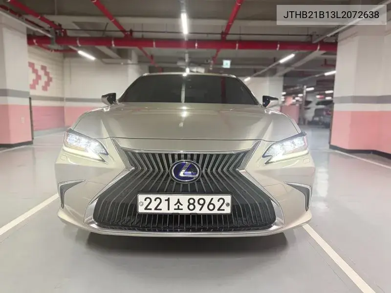LEXUS ES 2019, VIN JTHB21B13L2072638