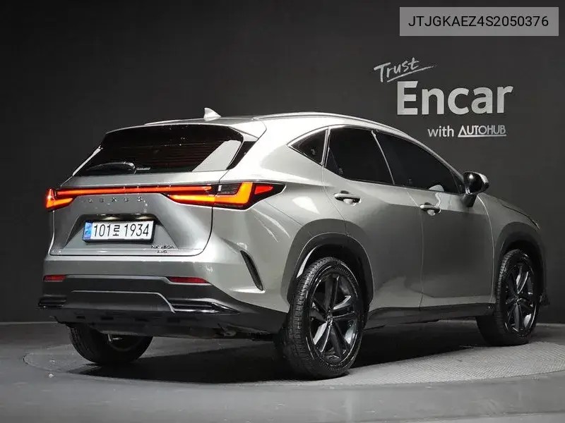 LEXUS NX 2024, VIN JTJGKAEZ4S2050376