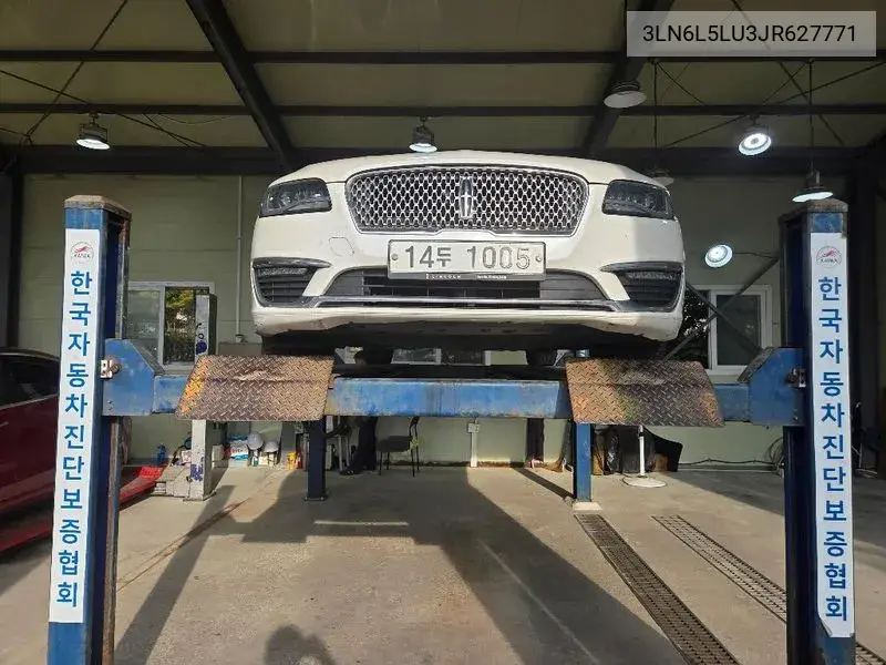 LINCOLN MKZ 2018, VIN 3LN6L5LU3JR627771