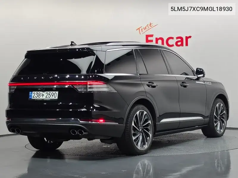 2021 LINCOLN AVIATOR VIN 5LM5J7XC9MGL18930 — фото 2