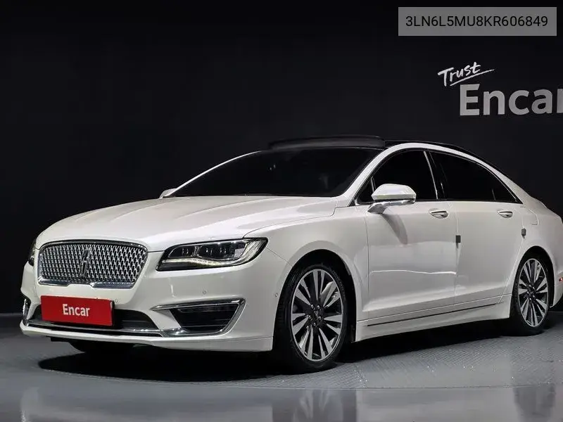 LINCOLN MKZ 2018, VIN 3LN6L5MU8KR606849