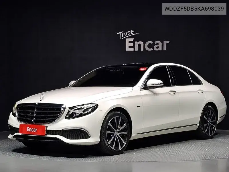 MERCEDES E-KLASSE 2019, VIN WDDZF5DB5KA698039