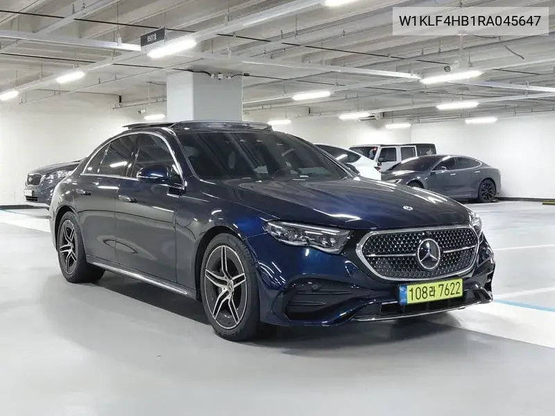MERCEDES E-KLASSE 2024, VIN W1KLF4HB1RA045647