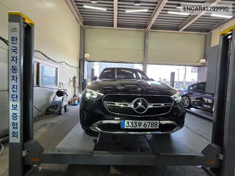 MERCEDES N/A 2025, VIN N/A