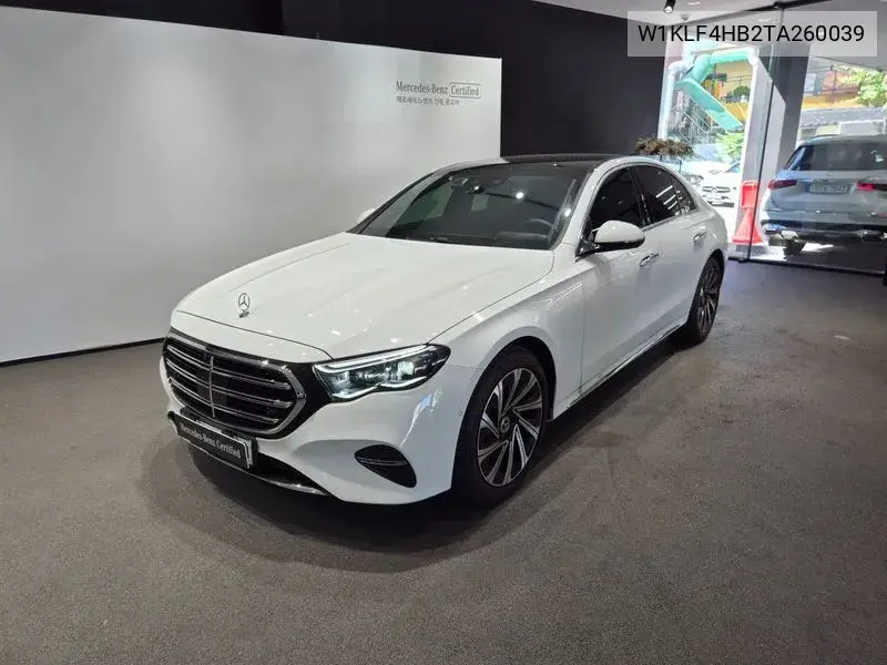 MERCEDES E-KLASSE 2026, VIN W1KLF4HB2TA260039