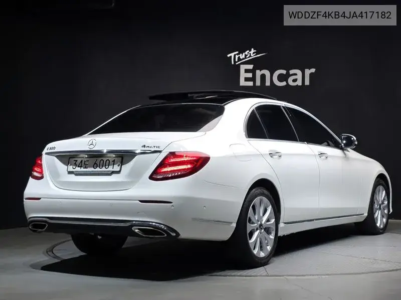 2018 MERCEDES E-KLASSE VIN WDDZF4KB4JA417182 — фото 2
