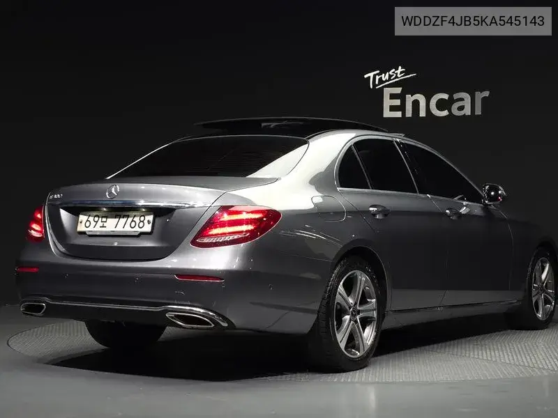 2018 MERCEDES E-KLASSE VIN WDDZF4JB5KA545143 — фото 2