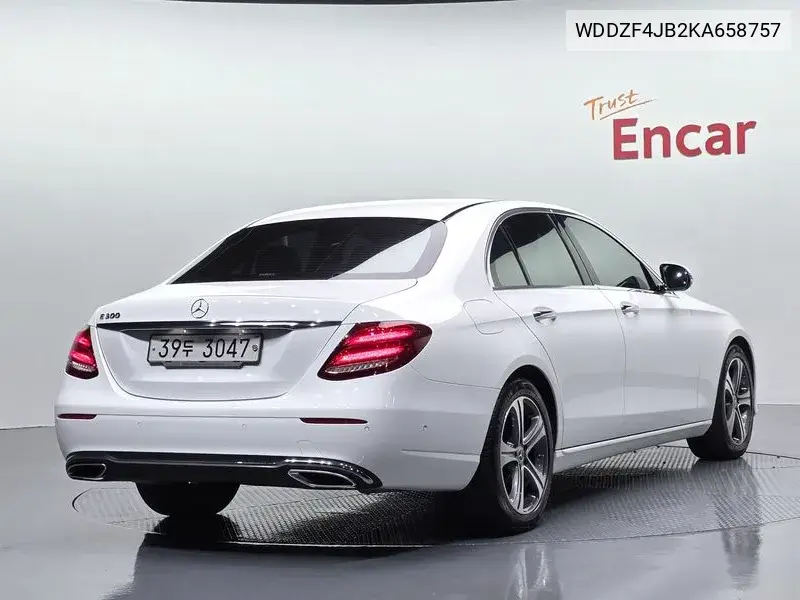 MERCEDES E-KLASSE 2019, VIN WDDZF4JB2KA658757