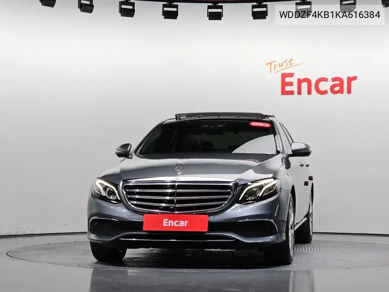 2019 MERCEDES E-KLASSE VIN WDDZF4KB1KA616384 — фото 2
