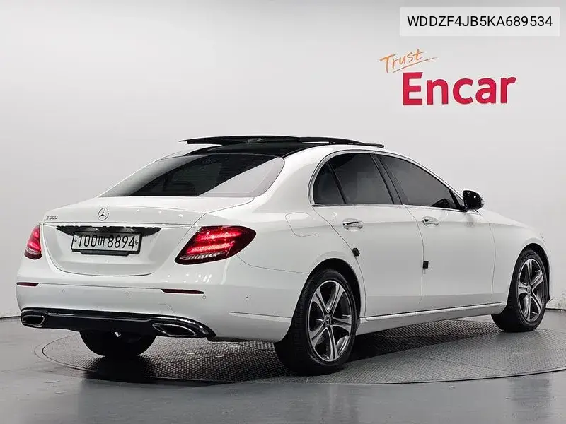 2019 MERCEDES E-KLASSE VIN WDDZF4JB5KA689534 — фото 2