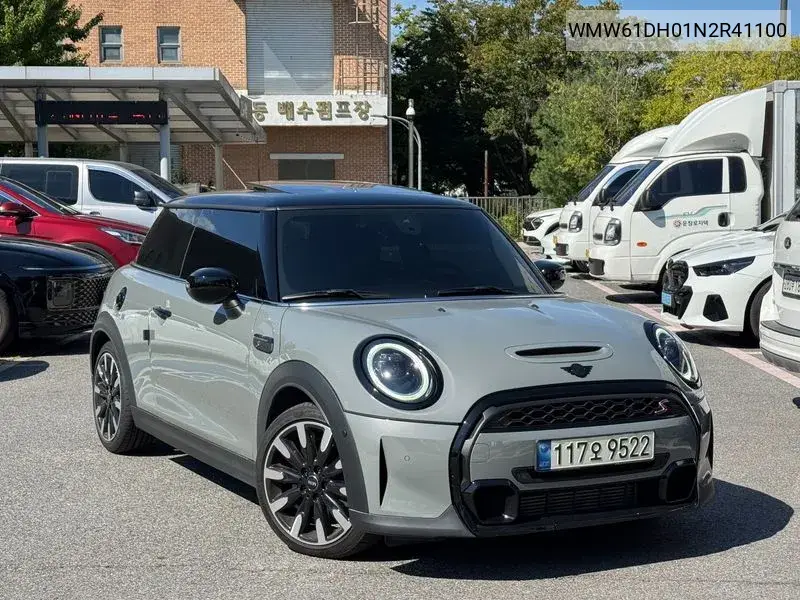 MINI N/A 2021, VIN WMW61DH01N2R41100