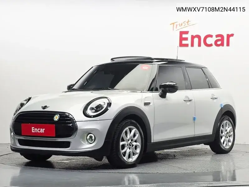 MINI N/A 2021, VIN WMWXV7108M2N44115