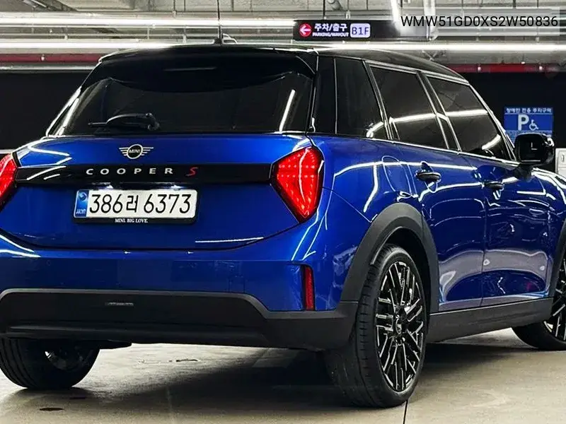 2025 MINI N/A VIN WMW51GD0XS2W50836 — фото 2