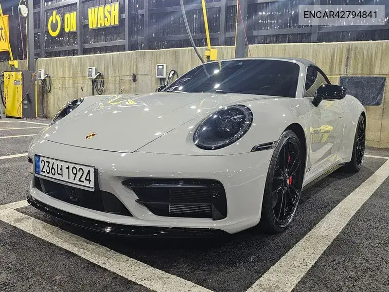 PORSCHE N/A 2022, VIN N/A