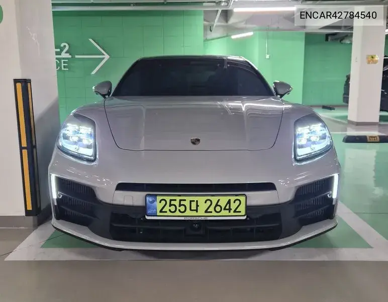 PORSCHE N/A 2025, VIN N/A