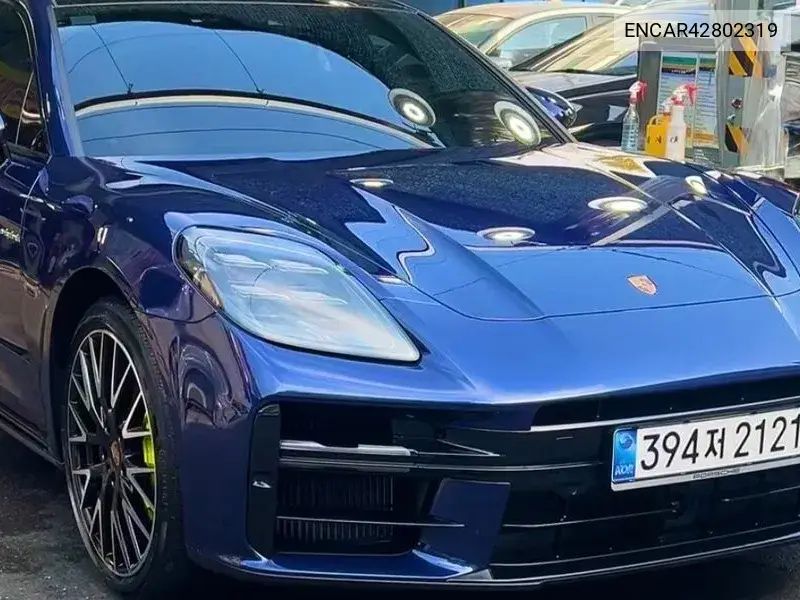 PORSCHE N/A 2025, VIN N/A
