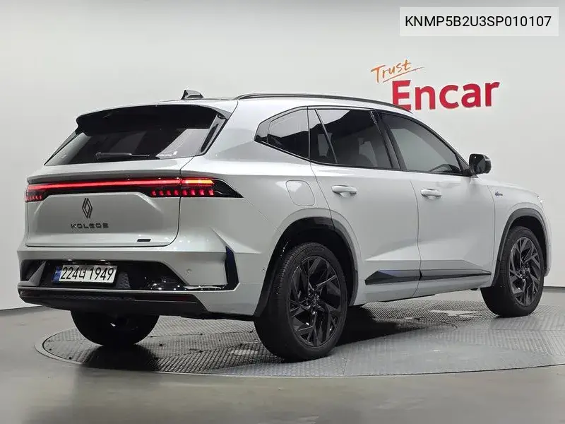  Koleos