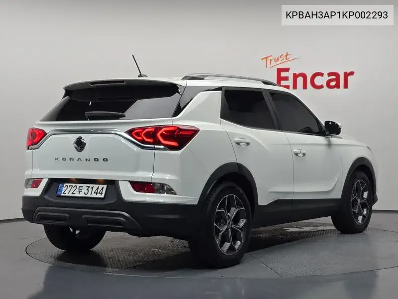 2019 SSANGYONG KORANDO VIN KPBAH3AP1KP002293 — фото 2