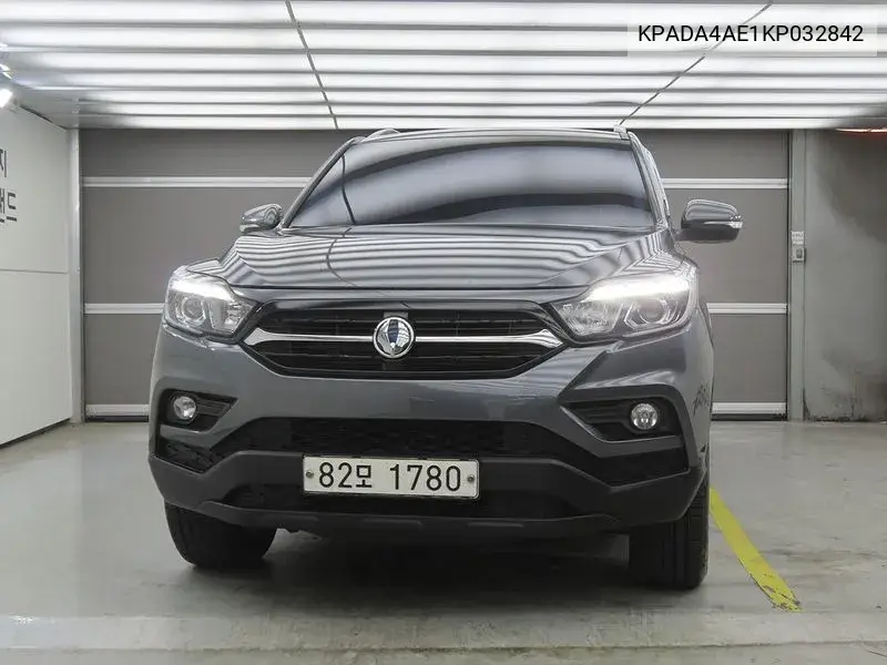 2018 SSANGYONG REXTON SPORTS VIN KPADA4AE1KP032842 — фото 2