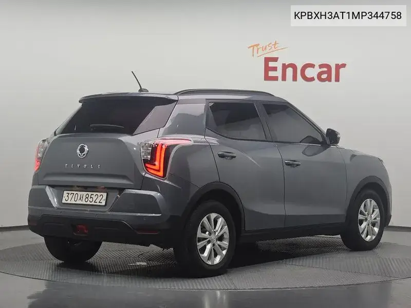 2020 SSANGYONG TIVOLI VIN KPBXH3AT1MP344758 — фото 2