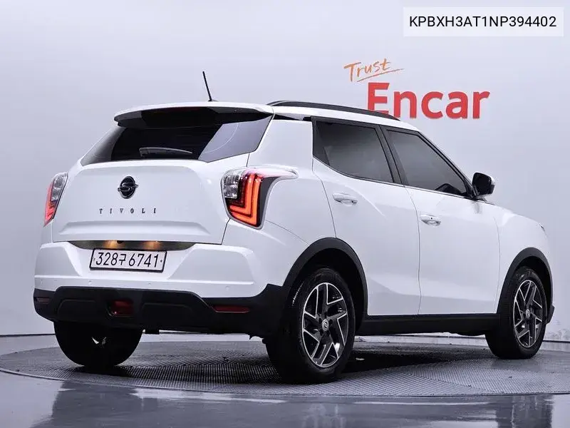 2022 SSANGYONG TIVOLI VIN KPBXH3AT1NP394402 — фото 2