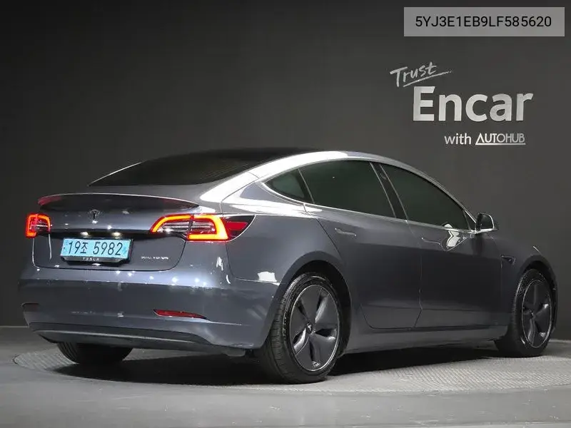 TESLA MODEL 3 2019, VIN 5YJ3E1EB9LF585620