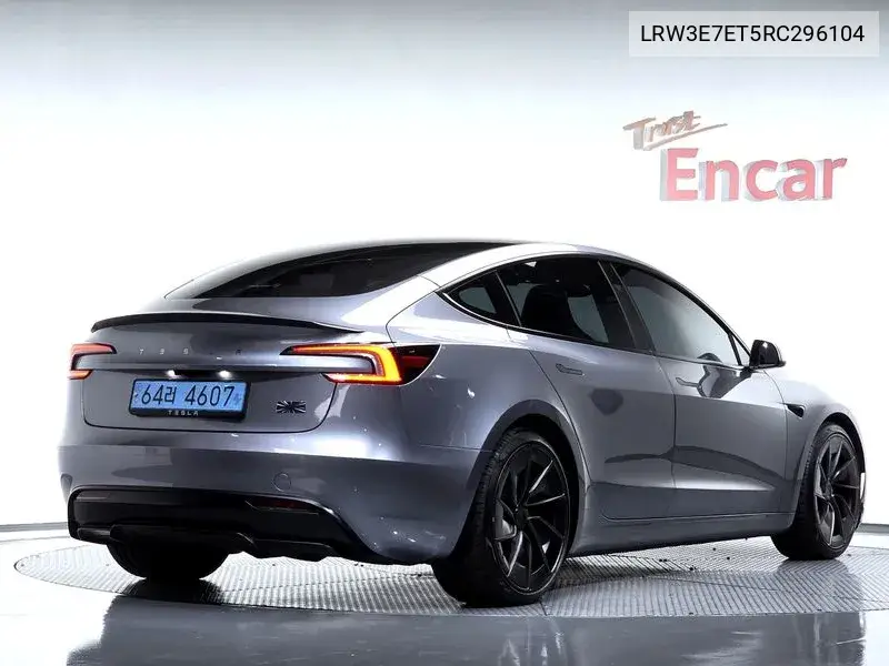 TESLA MODEL 3 2024, VIN LRW3E7ET5RC296104