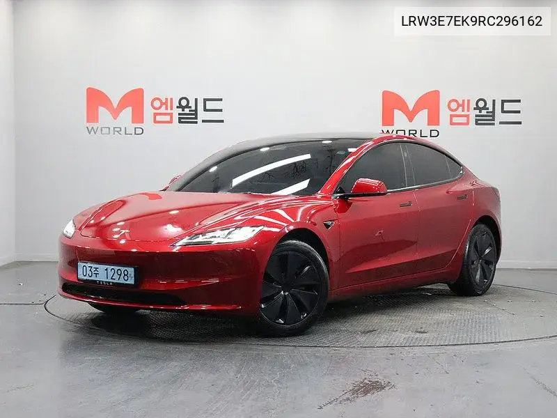 TESLA MODEL 3 2024, VIN LRW3E7EK9RC296162