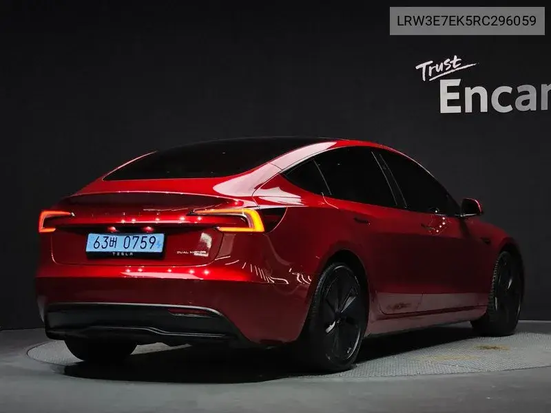 TESLA MODEL 3 2024, VIN LRW3E7EK5RC296059