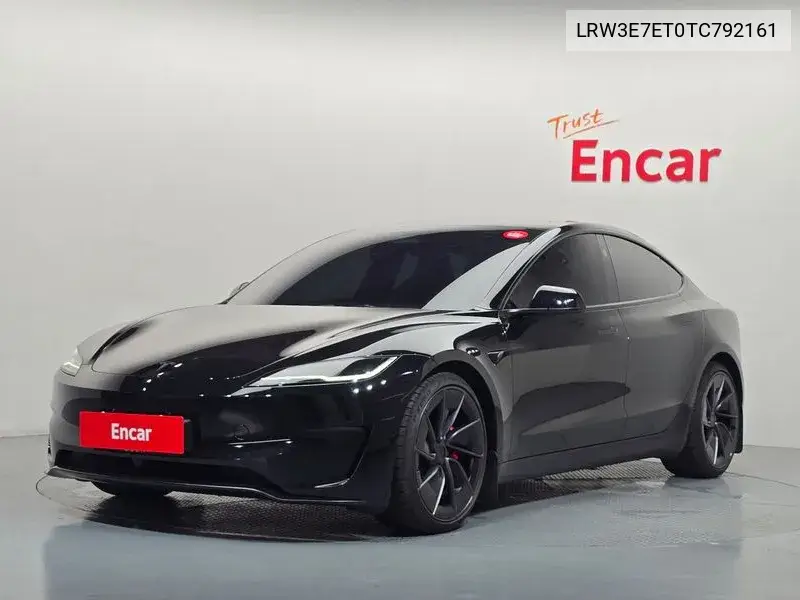 TESLA MODEL 3 2026, VIN LRW3E7ET0TC792161