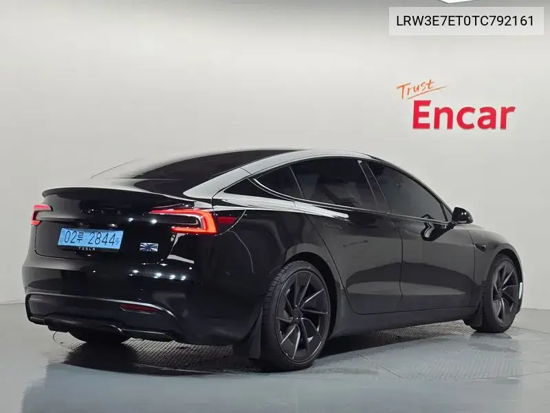 2026 TESLA MODEL 3 VIN LRW3E7ET0TC792161 — фото 2