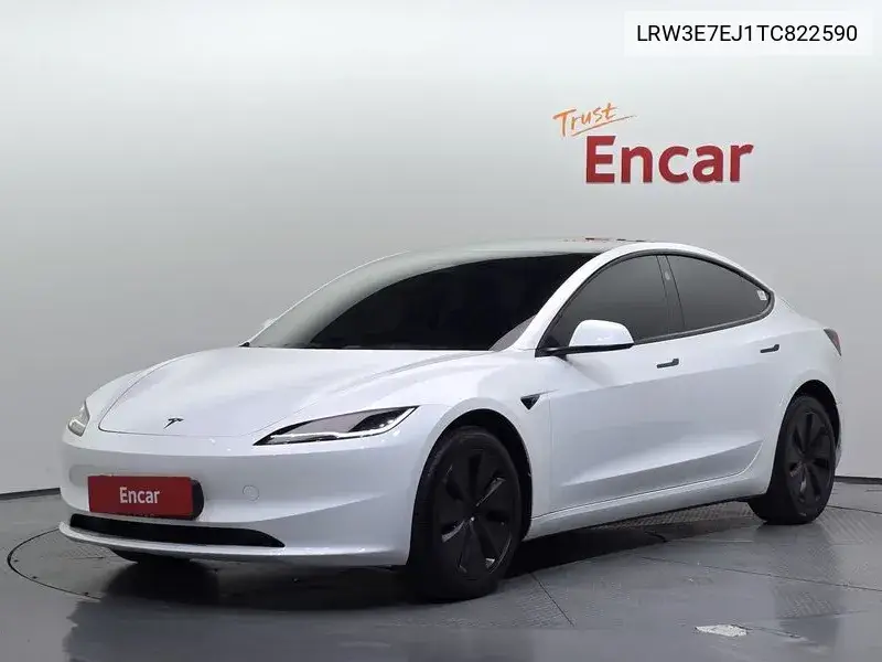 TESLA MODEL 3 2026, VIN LRW3E7EJ1TC822590